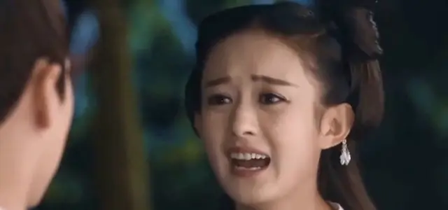 赵丽颖19岁出演《金婚》三女儿多多引观众回溯早期影视履历：现场图